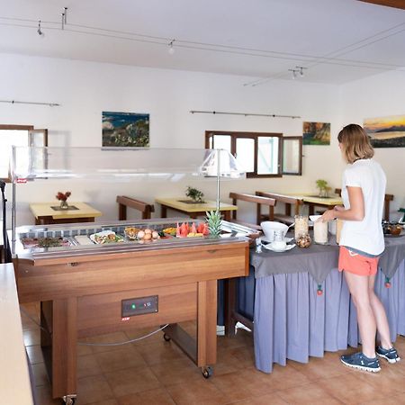 Feriendorf La Mora Calvi  Luaran gambar