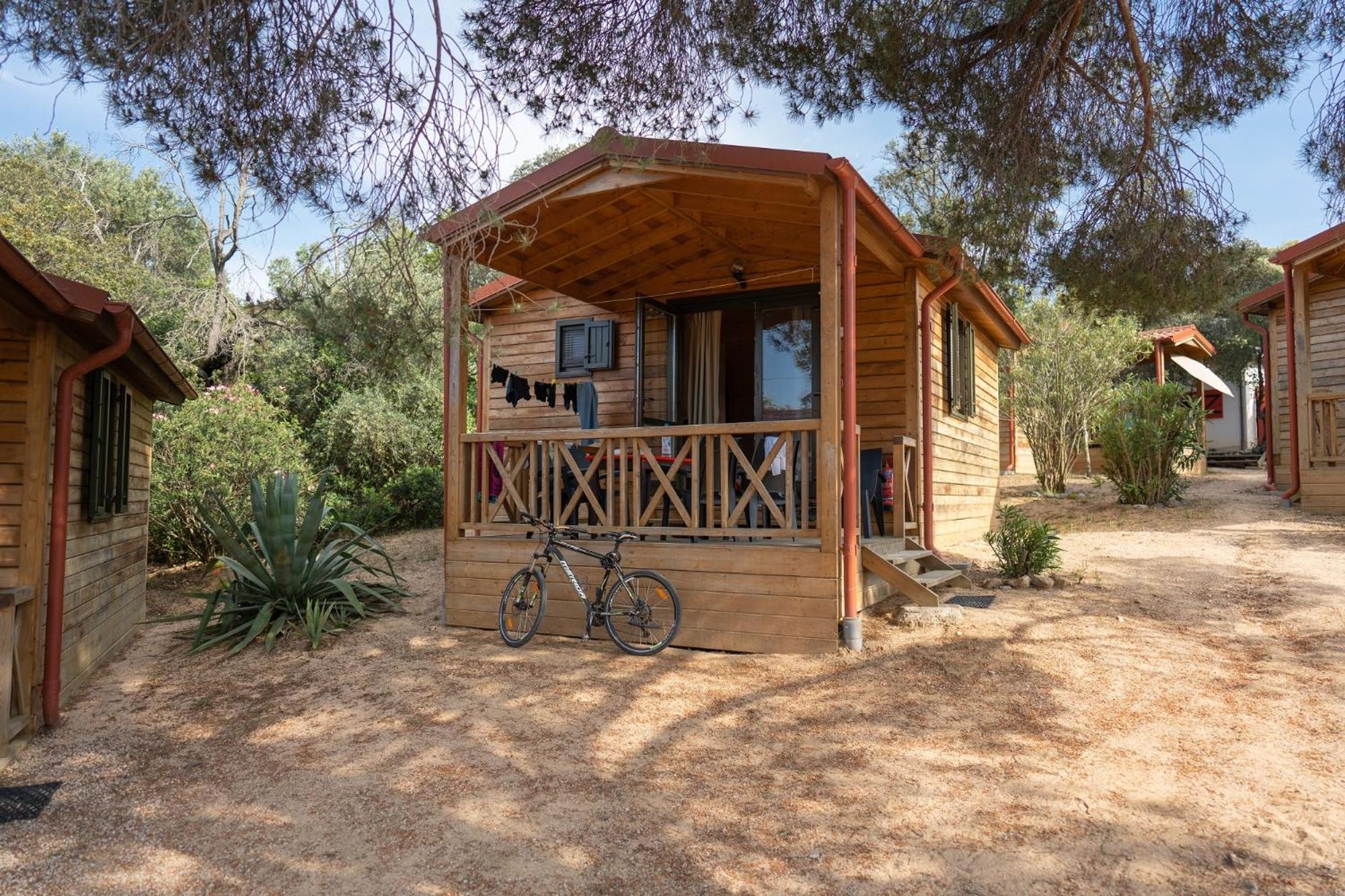 Feriendorf La Mora Calvi  Luaran gambar